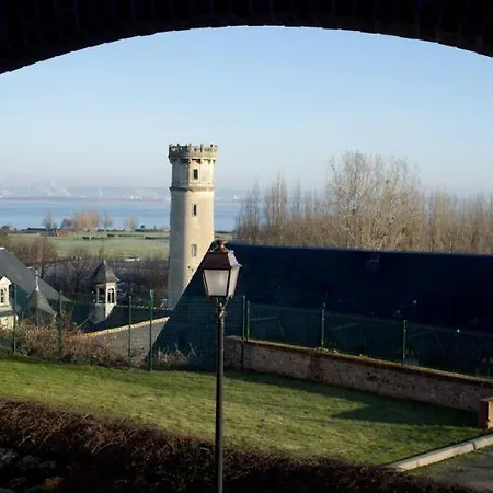 Modern Townhouse In With Secure Parking בית נופש *